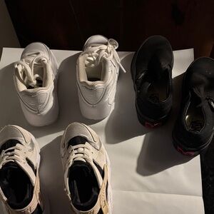 Kids' Black and White Sneakers Set